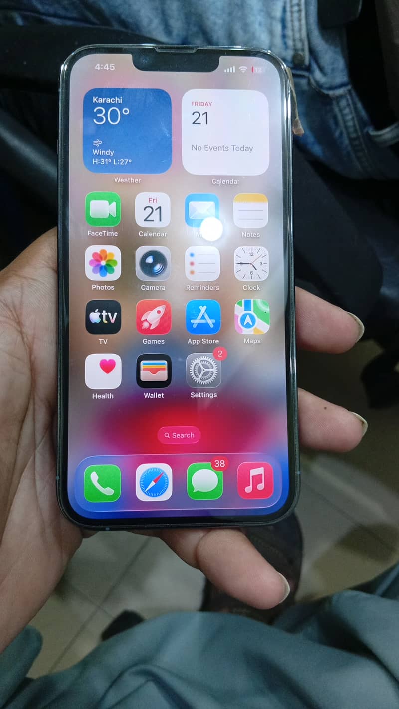 Apple iPhone 13 Pro 1
