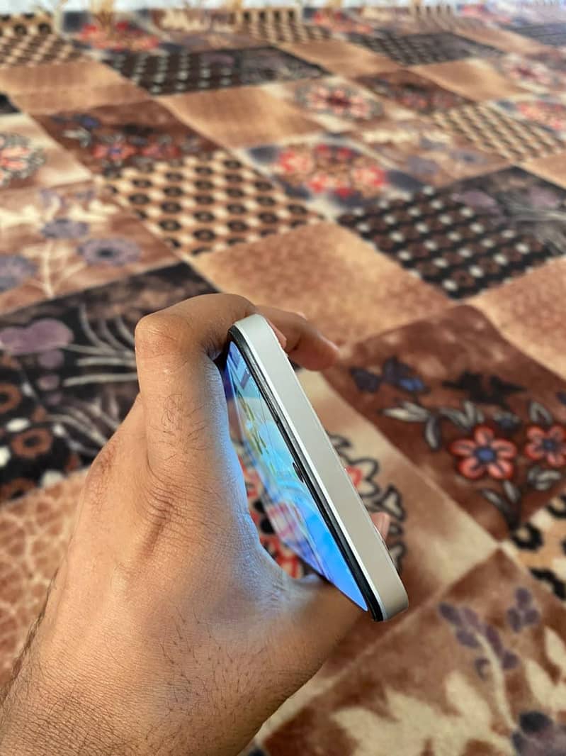 Realme C71 4