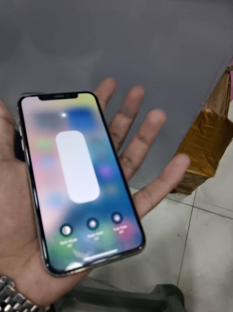 Apple iPhone XS 2
