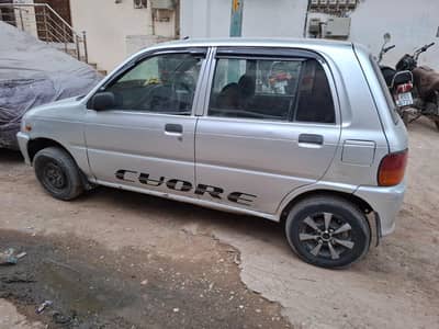 Daihatsu Cuore 2012