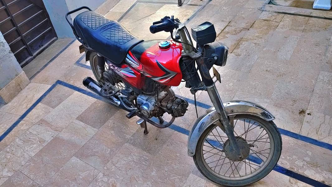Unique CD 70 in Multan Model 2007 4
