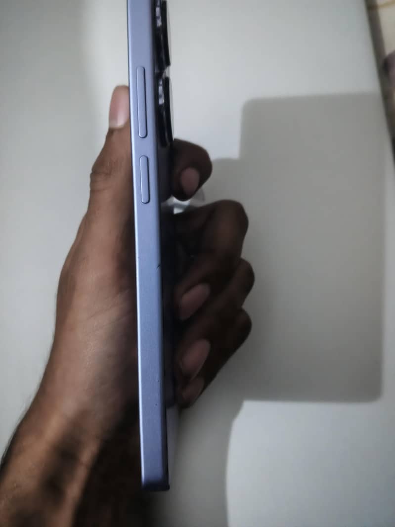 Xiaomi Redmi Note 13 Pro 4