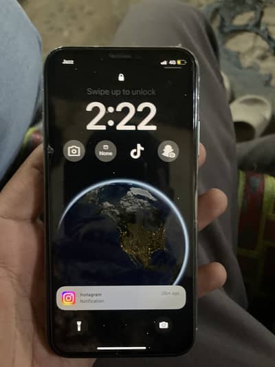 Apple iPhone X