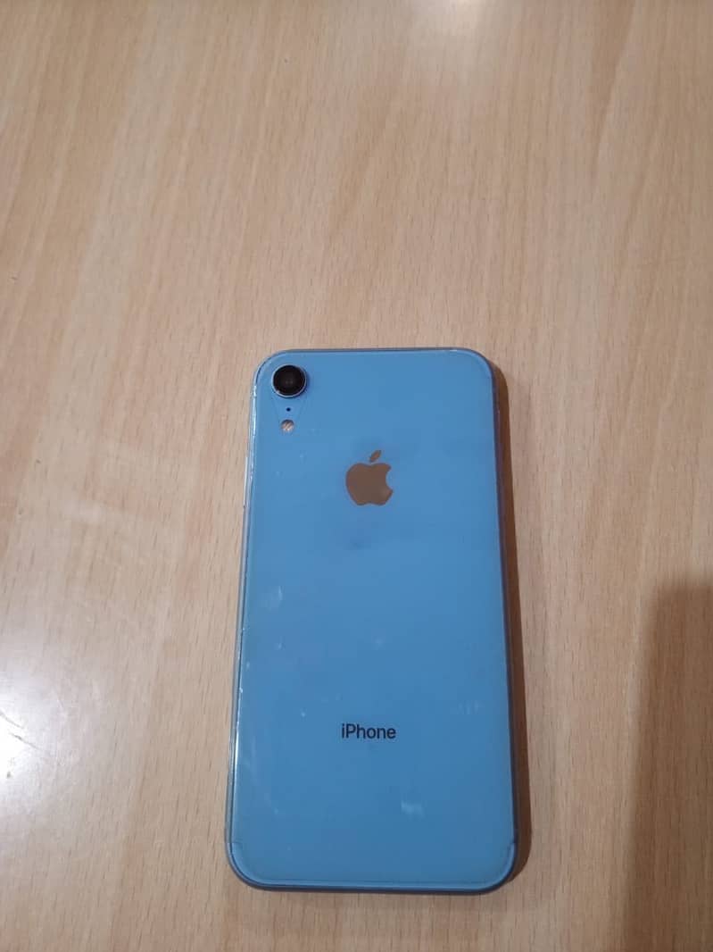 Apple iPhone XR 6