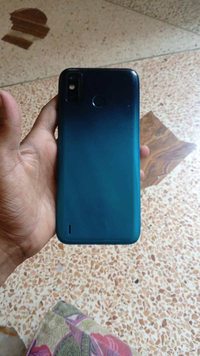Tecno Spark 6 3