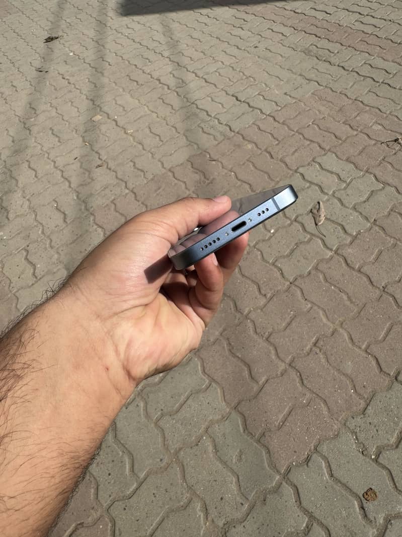 Apple iPhone 14 2