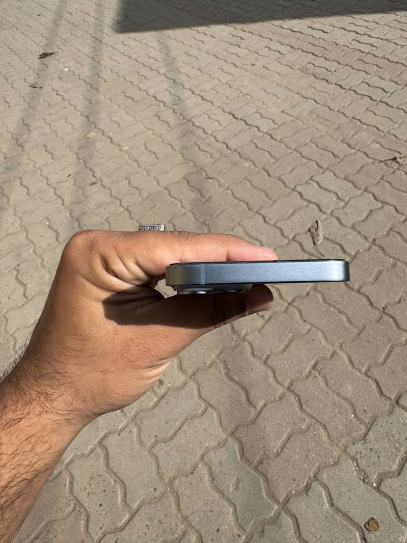 Apple iPhone 14 7