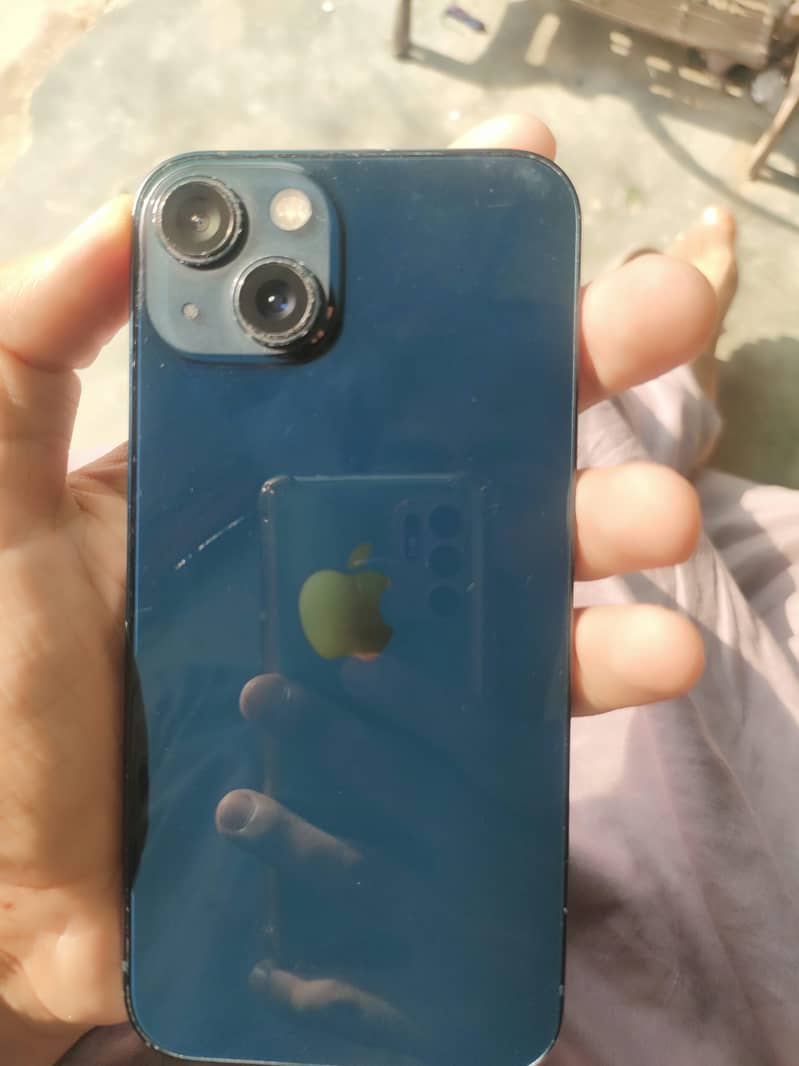 Apple iPhone 13 3