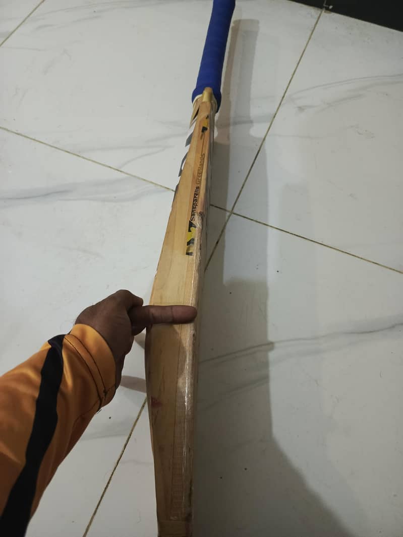 cricket bat 5