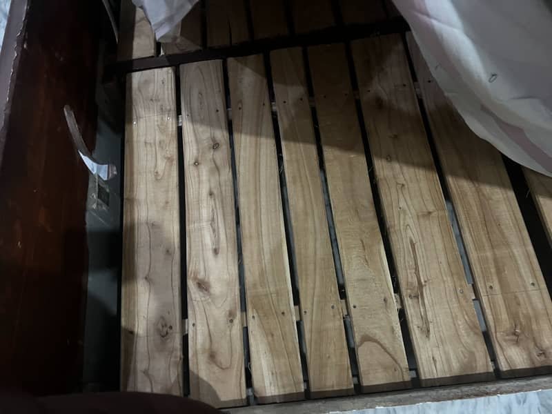 king size bed 2