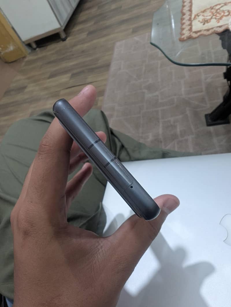 Google Pixel 7a 2