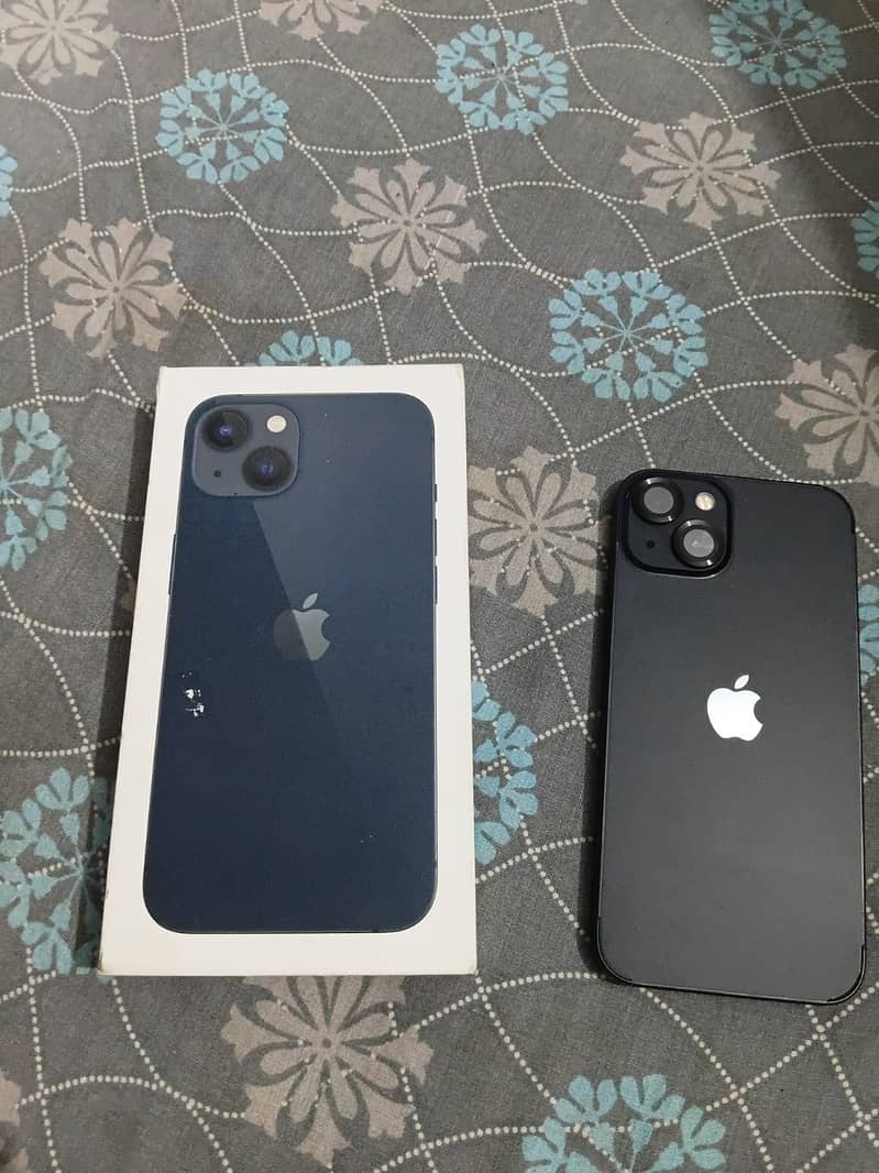 IPhone 13 3