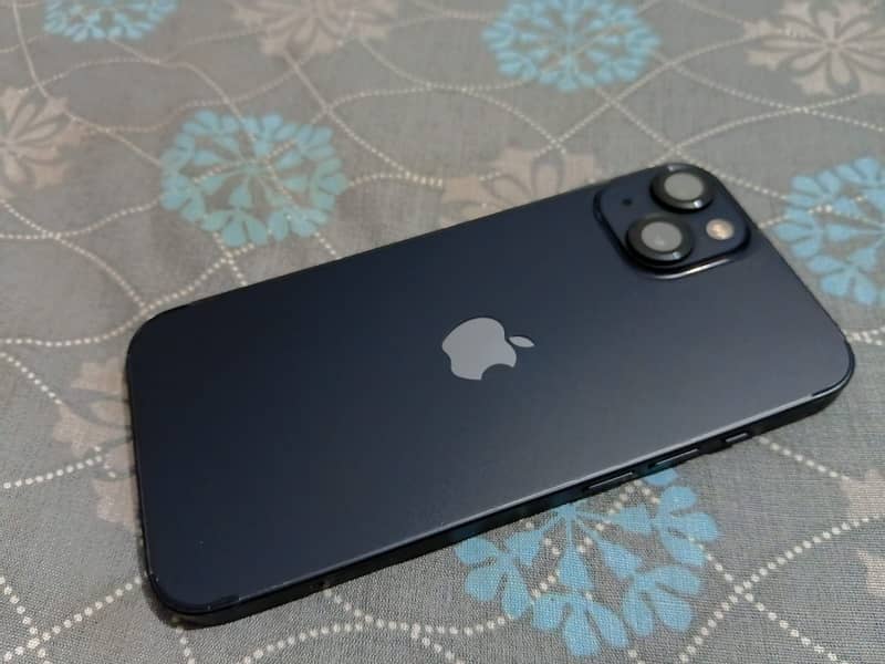 IPhone 13 5