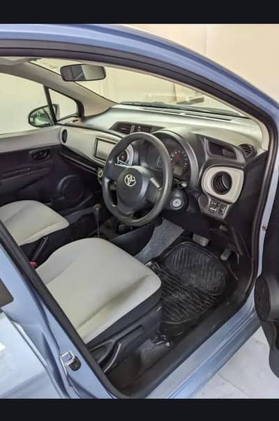 Toyota Vitz 2011