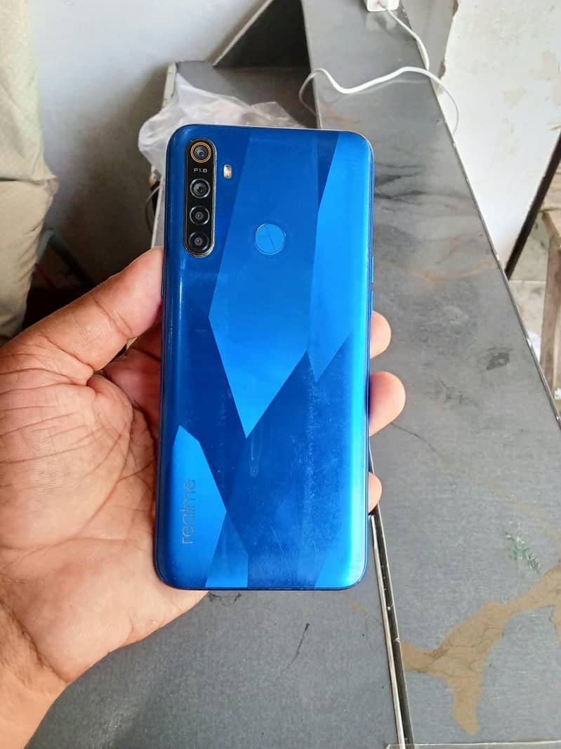 Realme 5 1