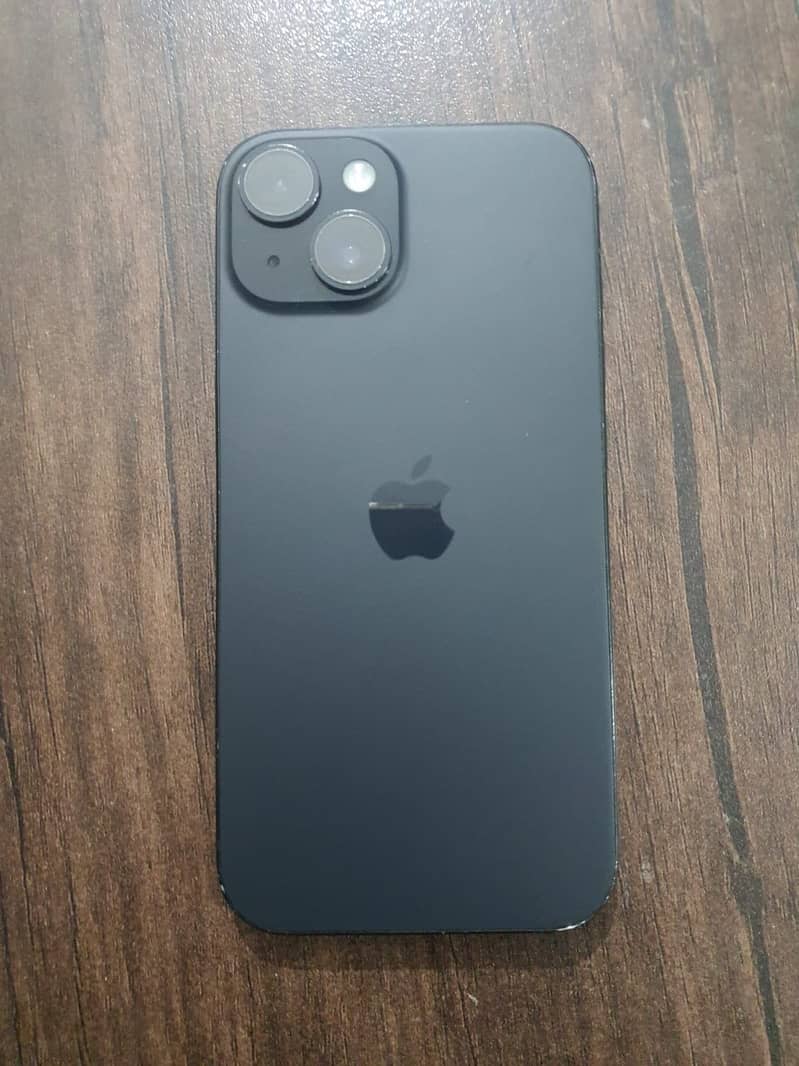Apple iPhone 15 3