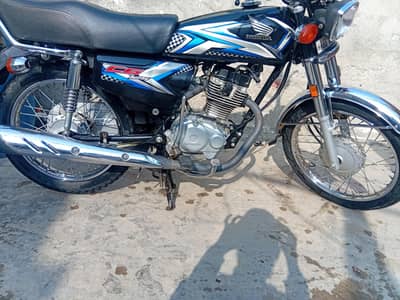 Honda CG 125 2025 Model – Excellent Condition – Complete Documents