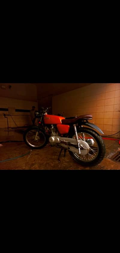 original kawasaki gto tank with premium paint and modified tappats