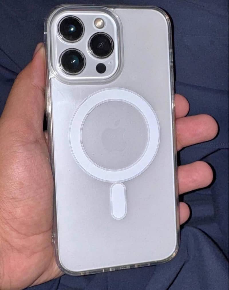 Apple iPhone 14 Pro Max 0