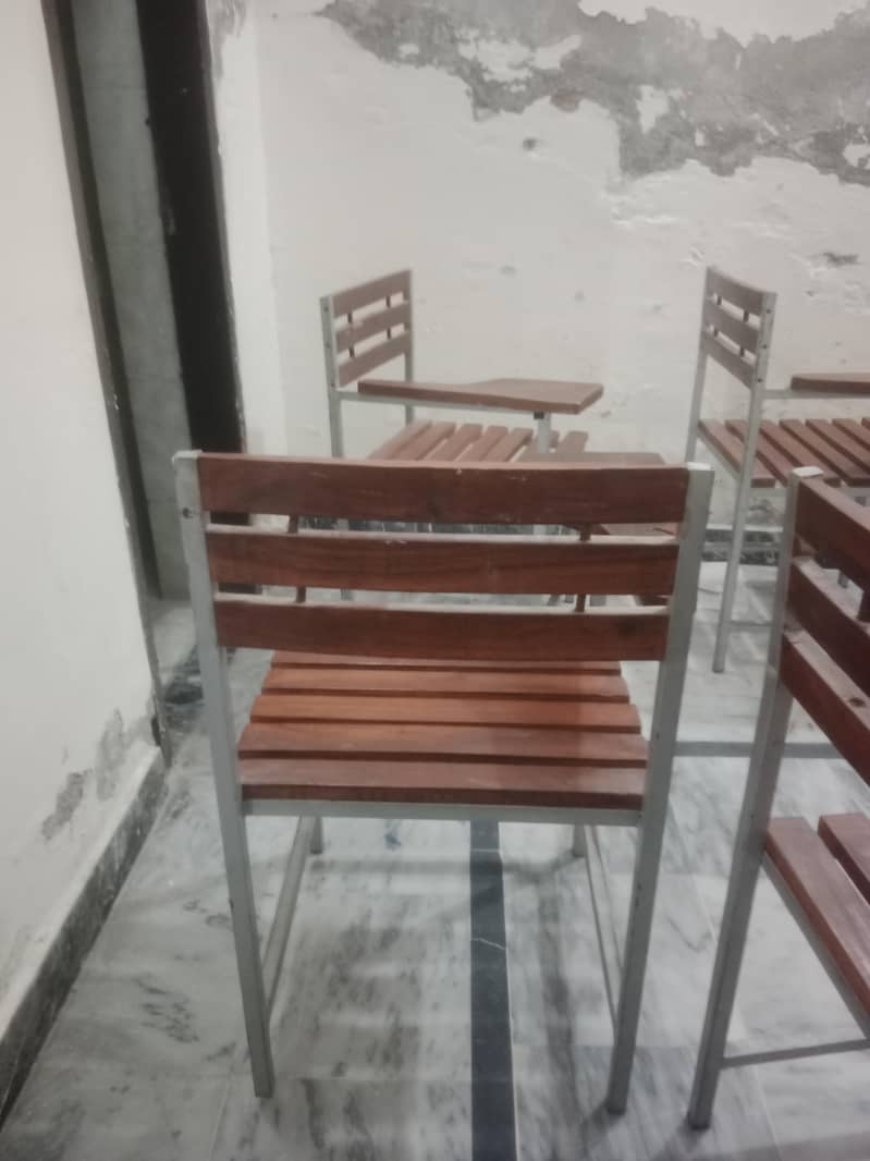 school chairs 2