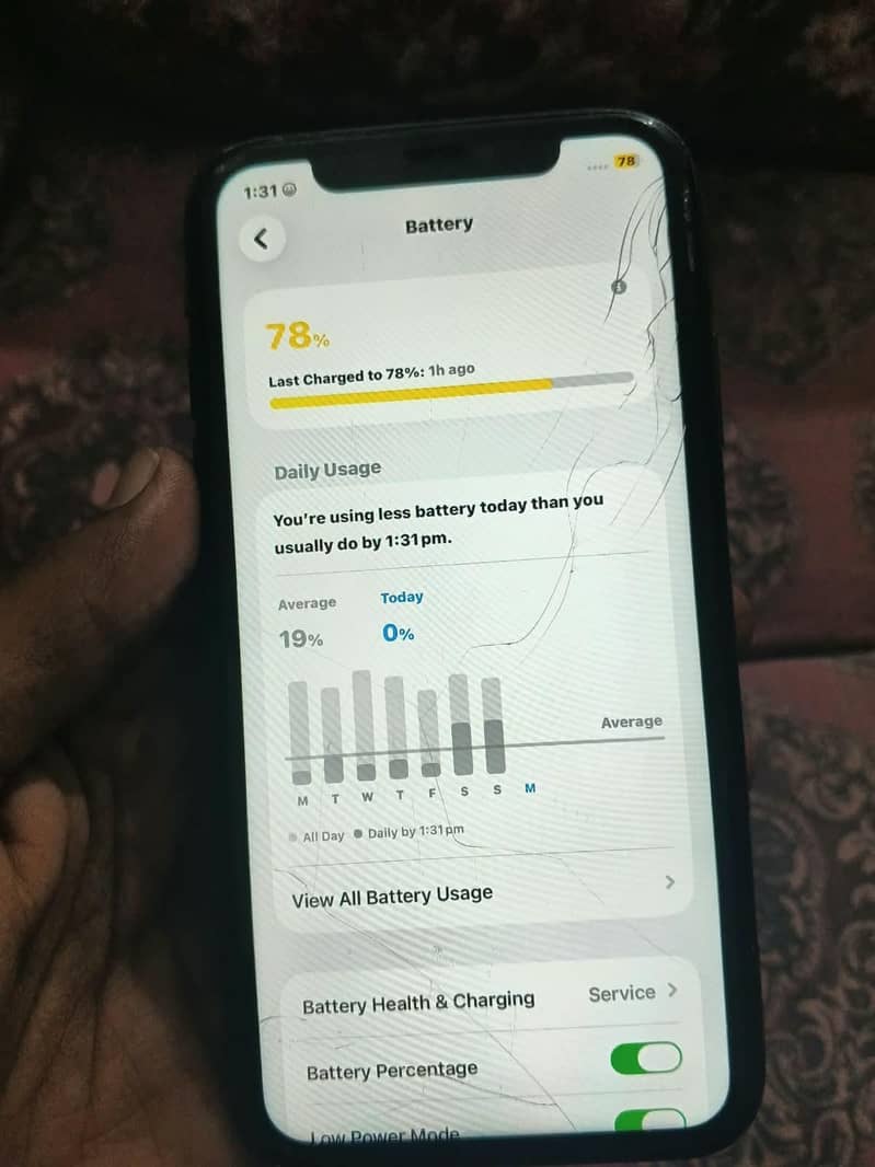 Apple iPhone 11 4