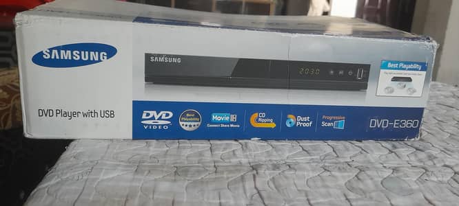 Samsung DVD Player with USB untouch