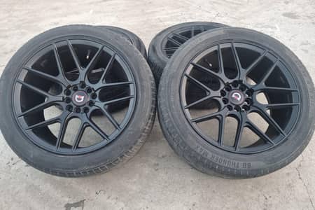 Ultra Lightweight 17 Inch Defy Staggered Alloy Rims  Multi PCD