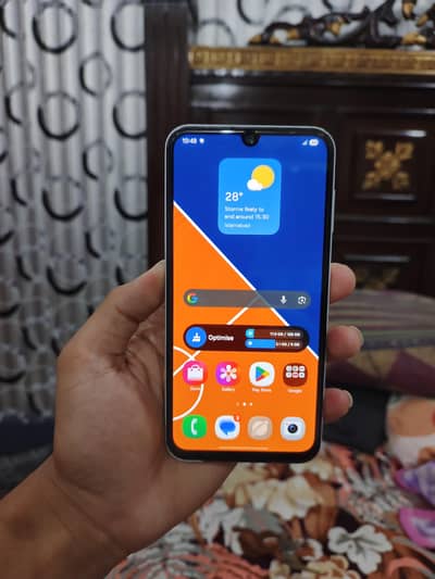 Samsung A15 128/6GB Ram with charger Mobile for sale