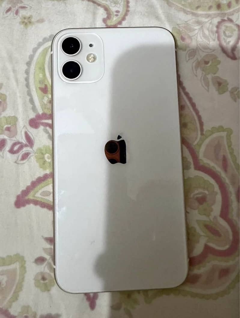 Apple iPhone 11 0