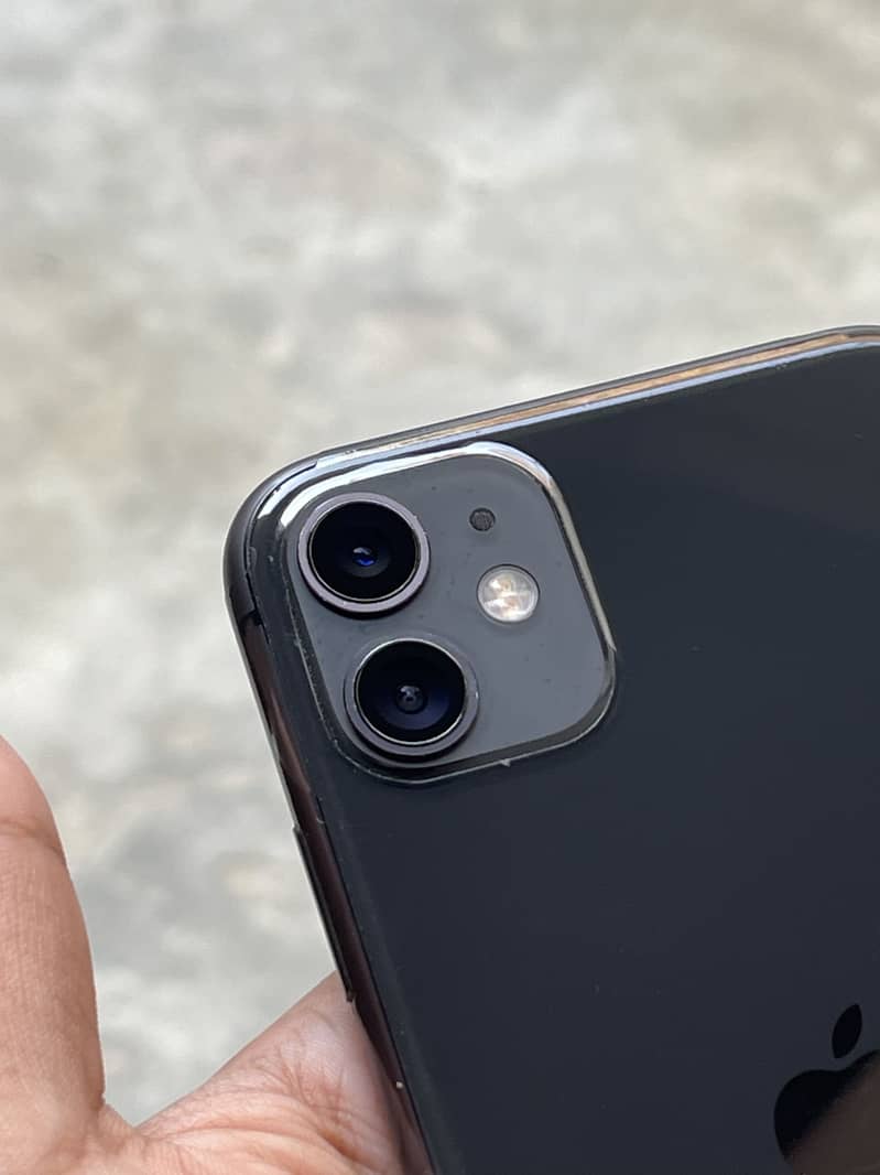 Apple iPhone 11 5