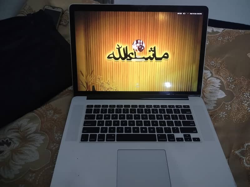 MacBook pro 2015 1