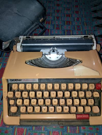 vintage type writers