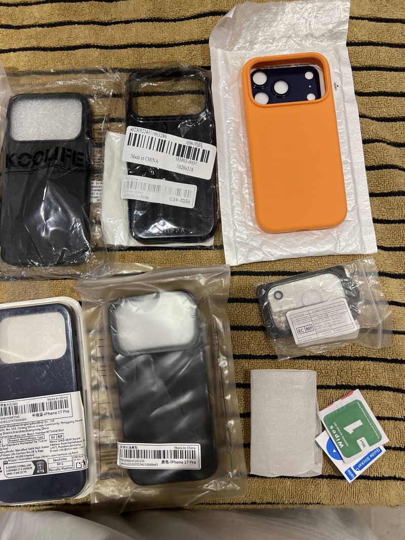 iphone 17 covers 2