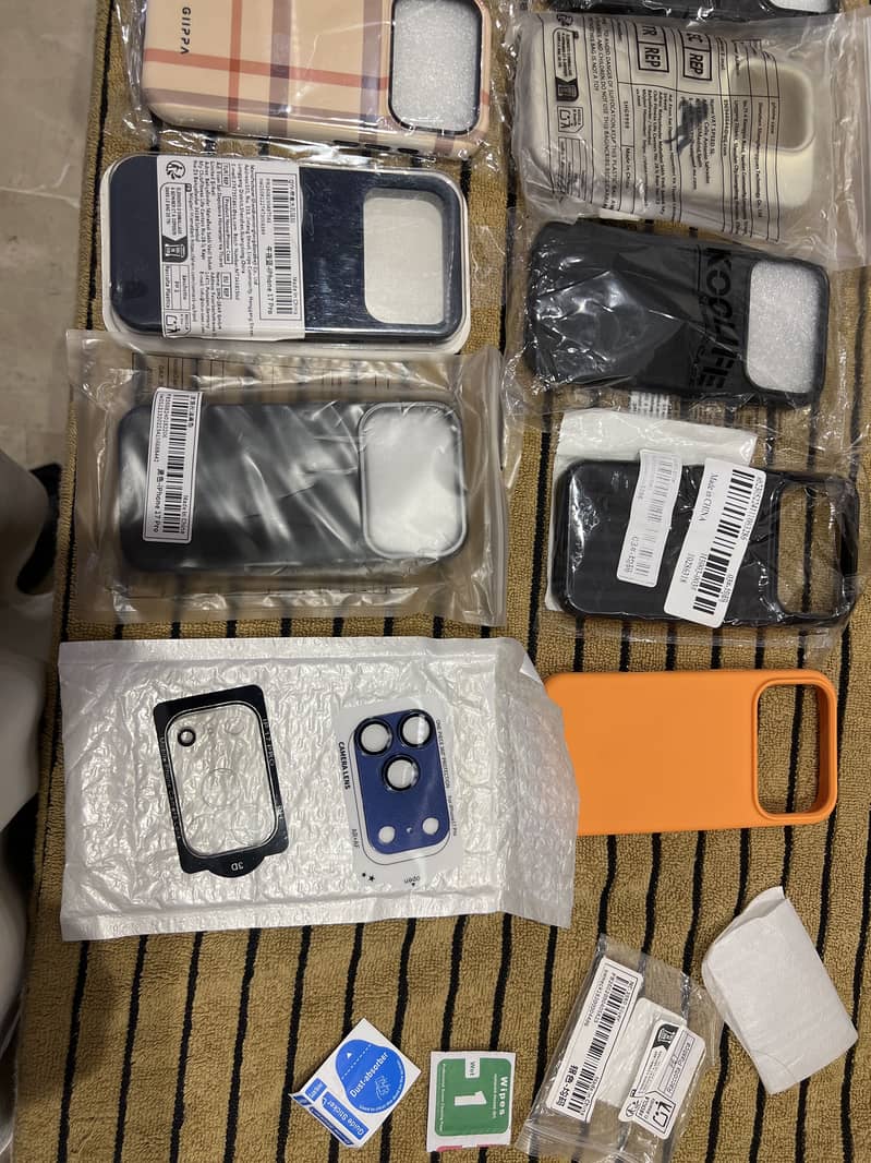 iphone 17 covers 3