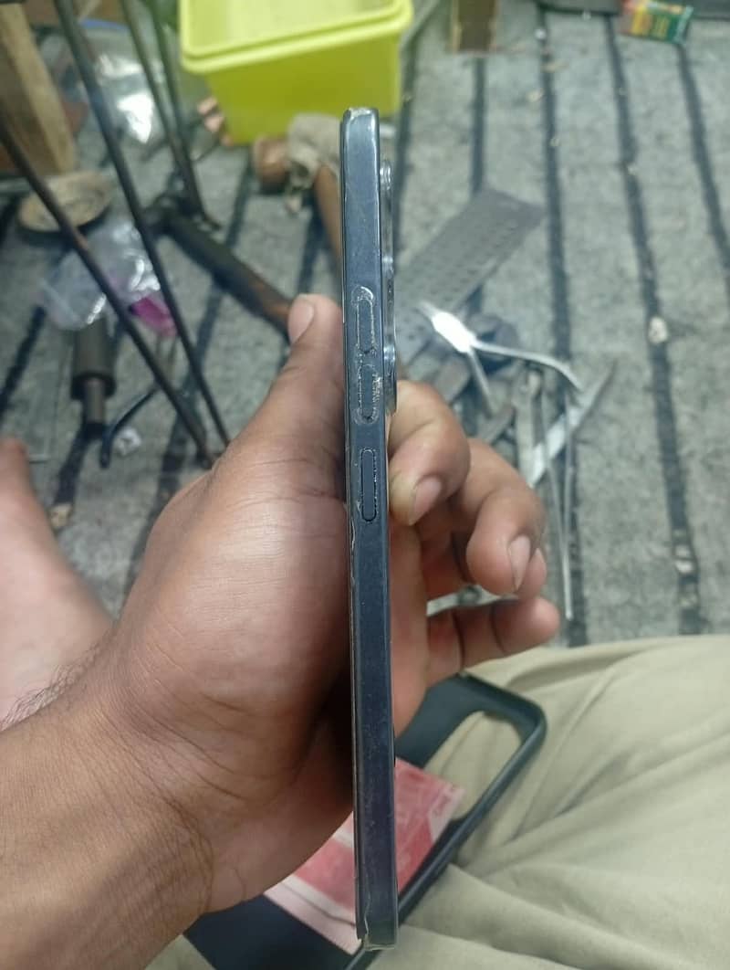Tecno spark 40 pro 2