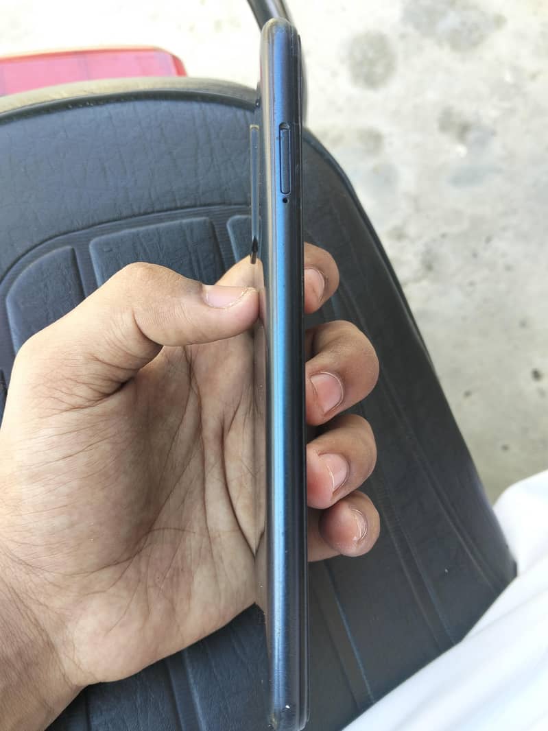 Infinix Note 8i 3