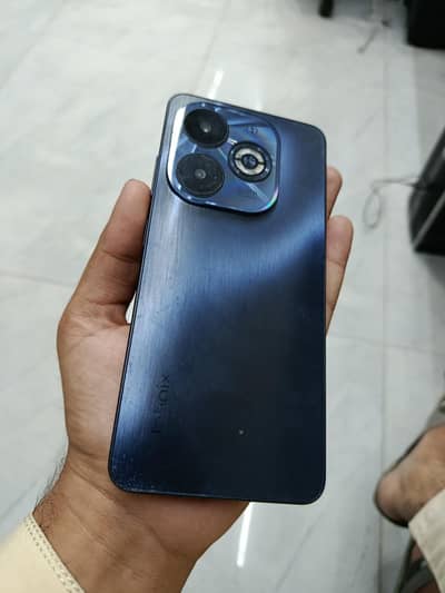 Infinix Smart 8 Pro