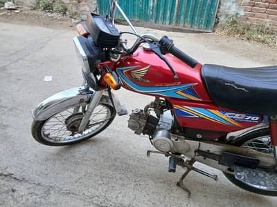 Honda 70cd model 2019 O3OO84/49/88O