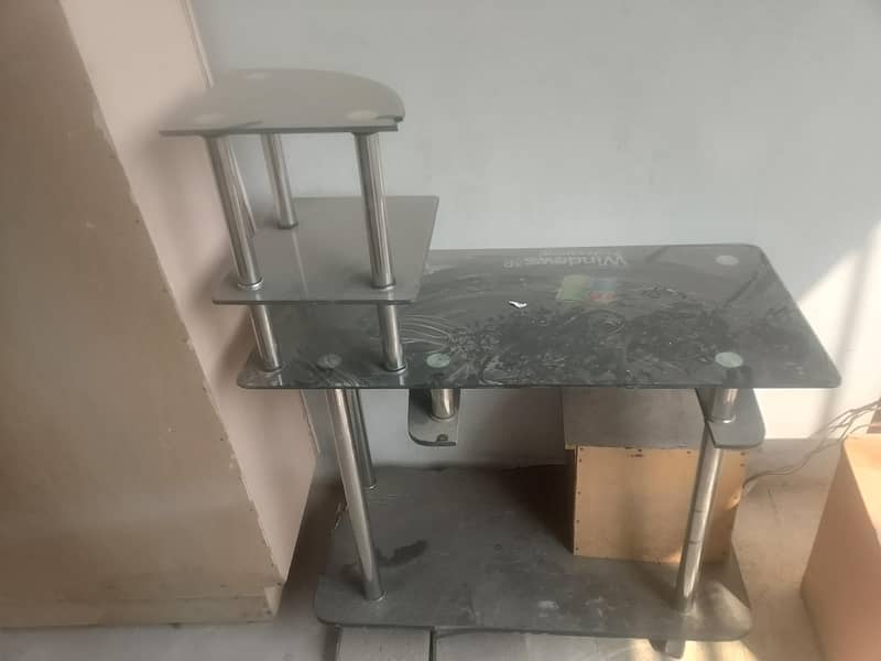 computer table 1