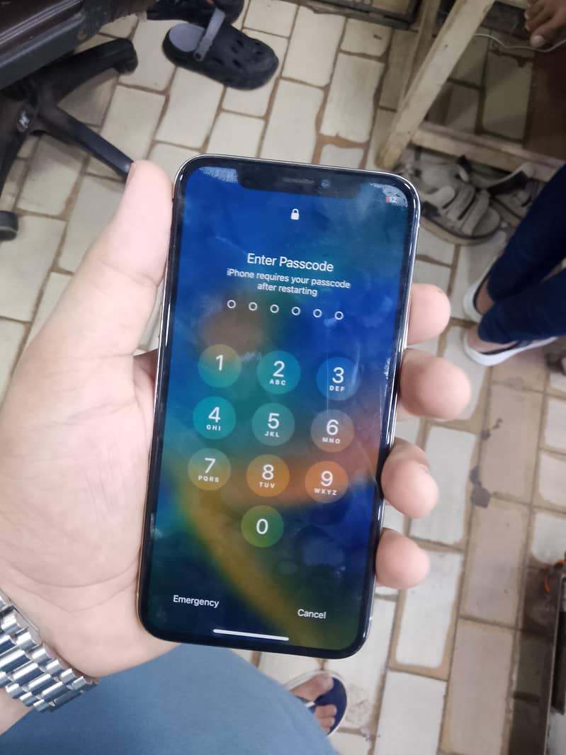 Apple iPhone X 1