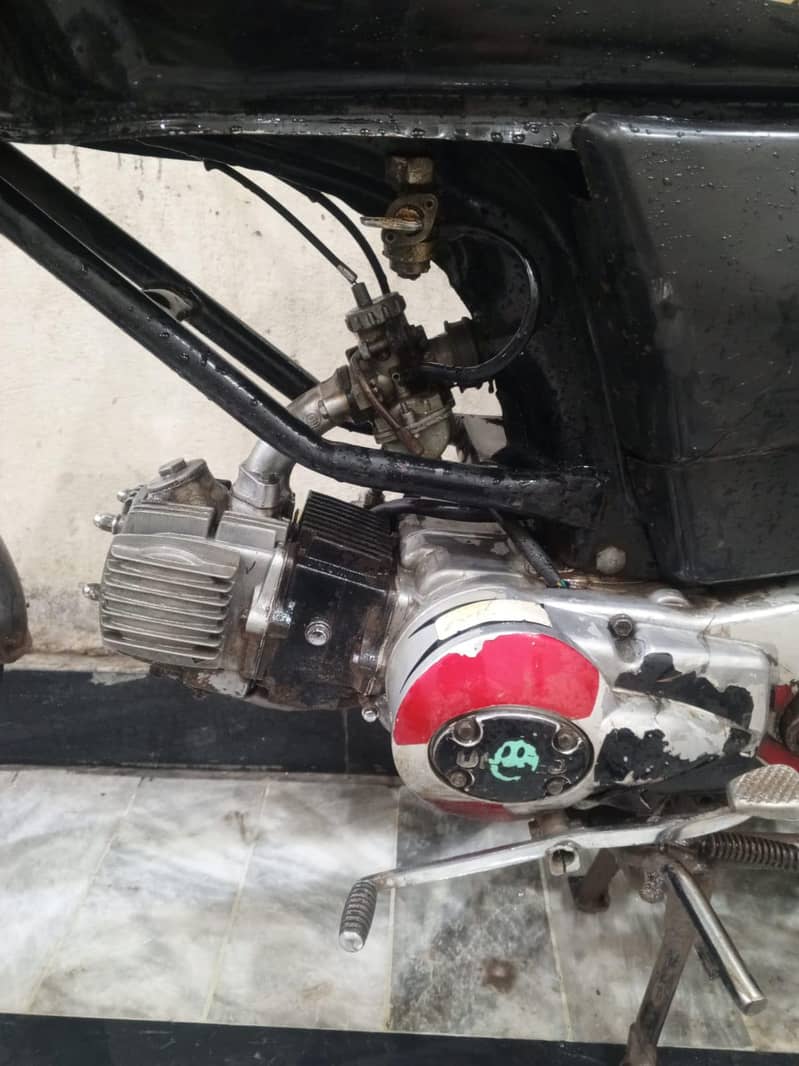 United 100cc 7