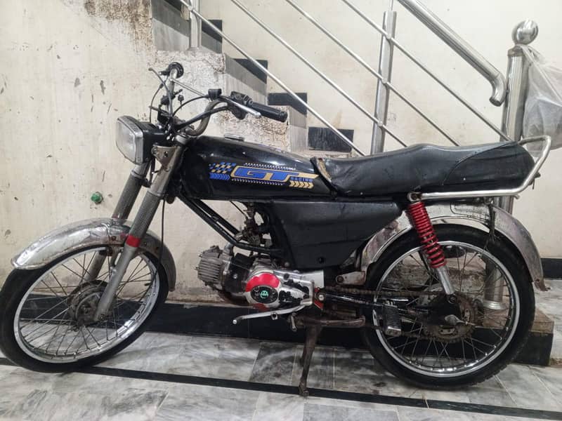 United 100cc 8