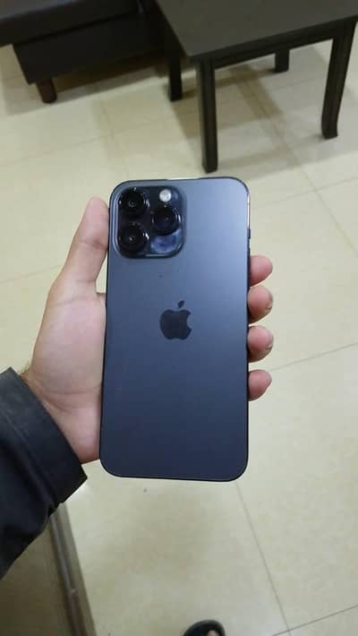 iPhone 15 Pro Max jv 256gb 88% battery health 10x10 condition