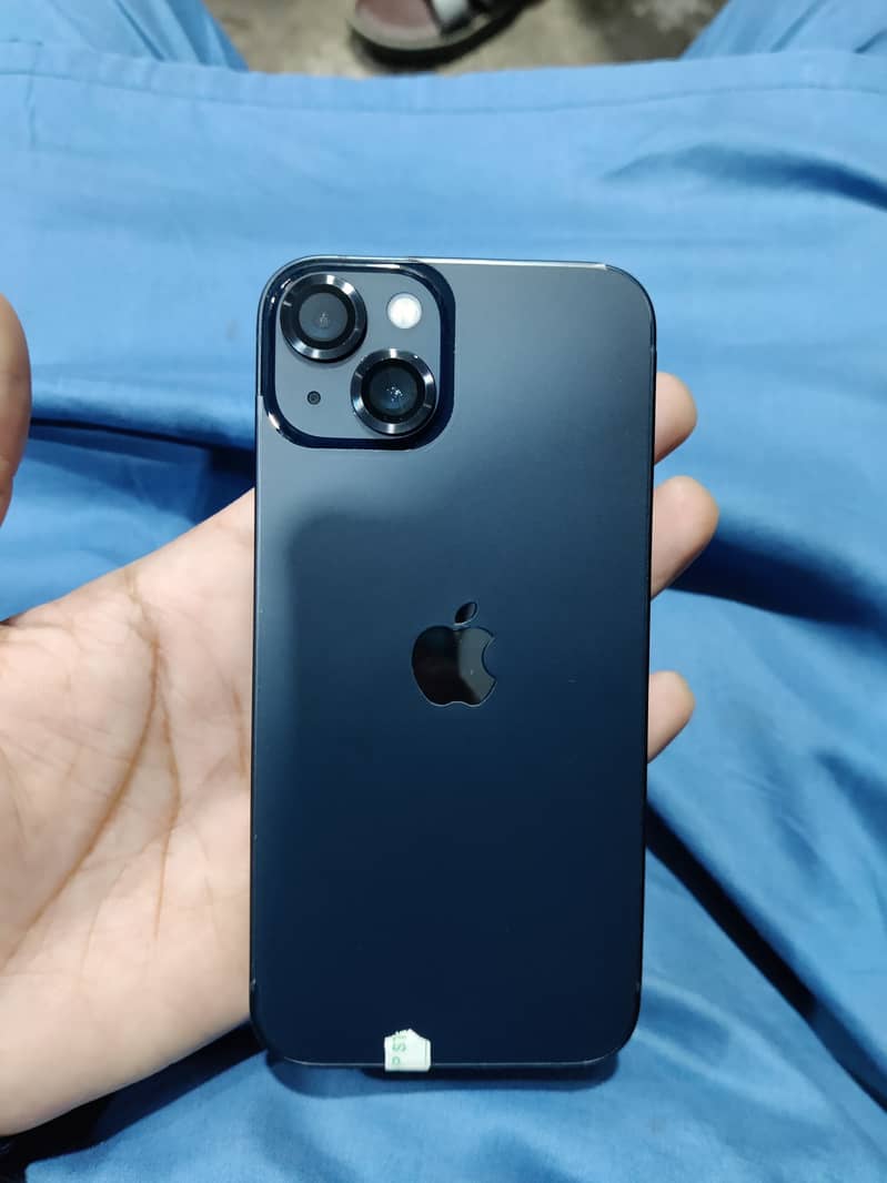 Apple iPhone 13 0
