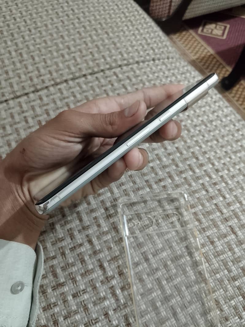Google Pixel 7 Pro 11