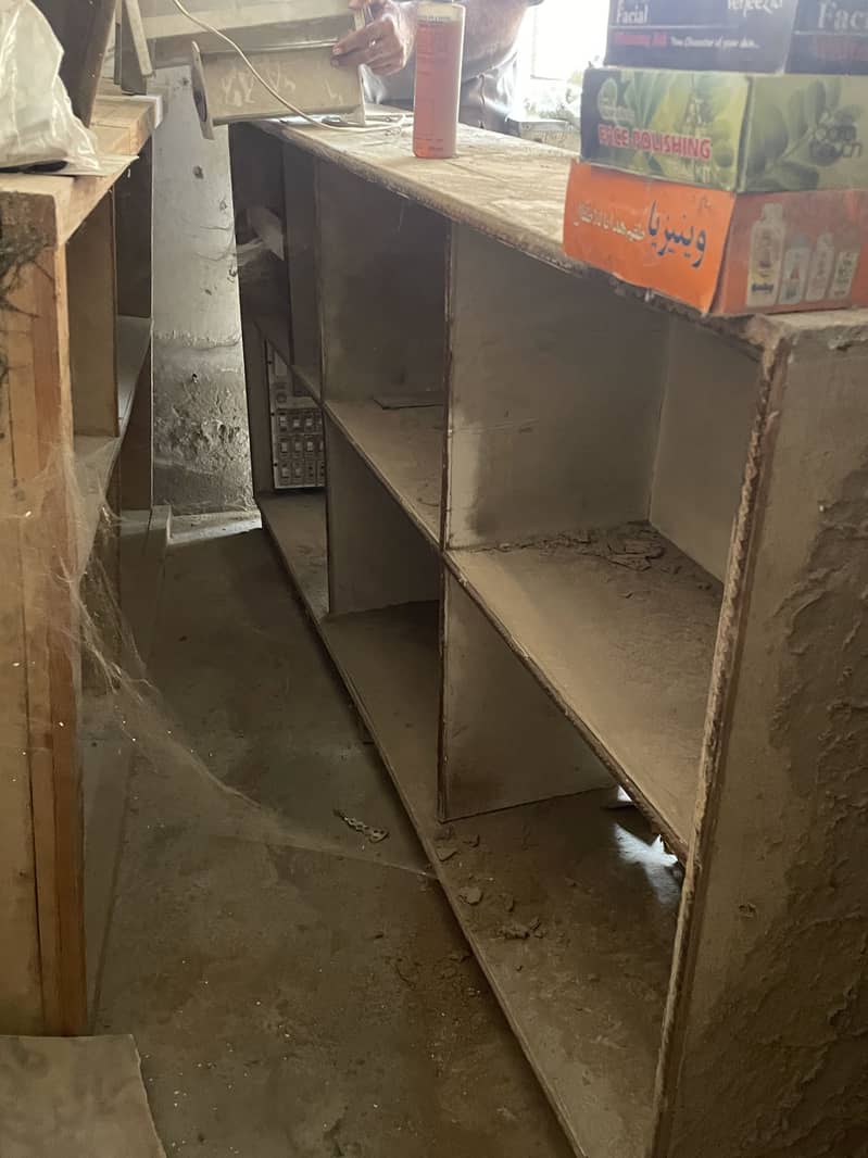 Display Corner & Cabinet 8
