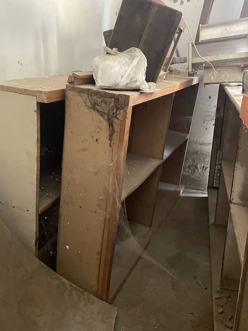 Display Corner & Cabinet 9