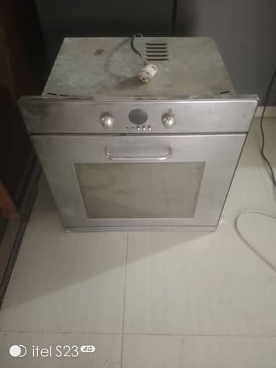 Baking oven