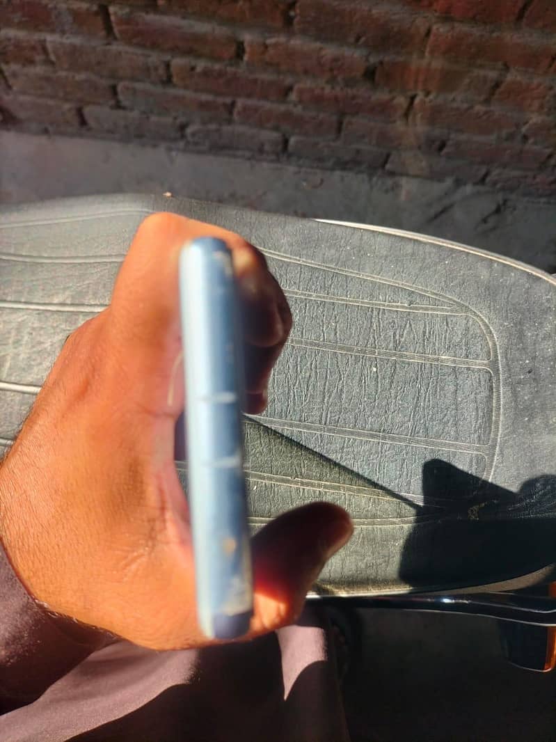 Google Pixel 7a 6