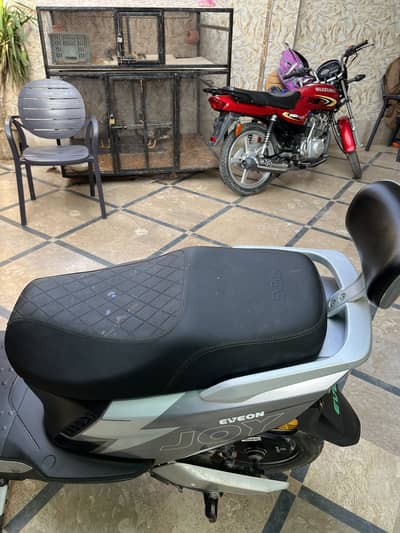 Eveon joy scooty in good condition